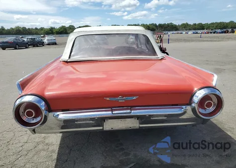 1962 Ford Thunderbir из США, поврежденный, VIN 2Y89Z151925